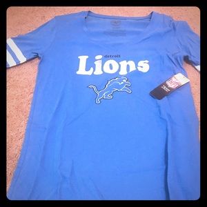 Detroit Lion NFL women XL shirt